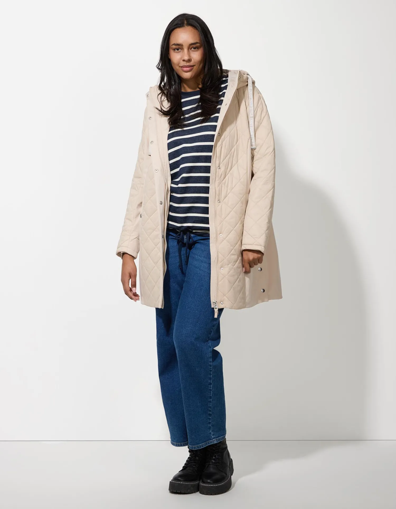 Maxi Blue Gewatteerde jas - Effen - beige Fashion