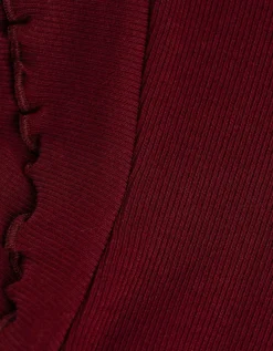 Page One Top - Volants - donkerrood Discount