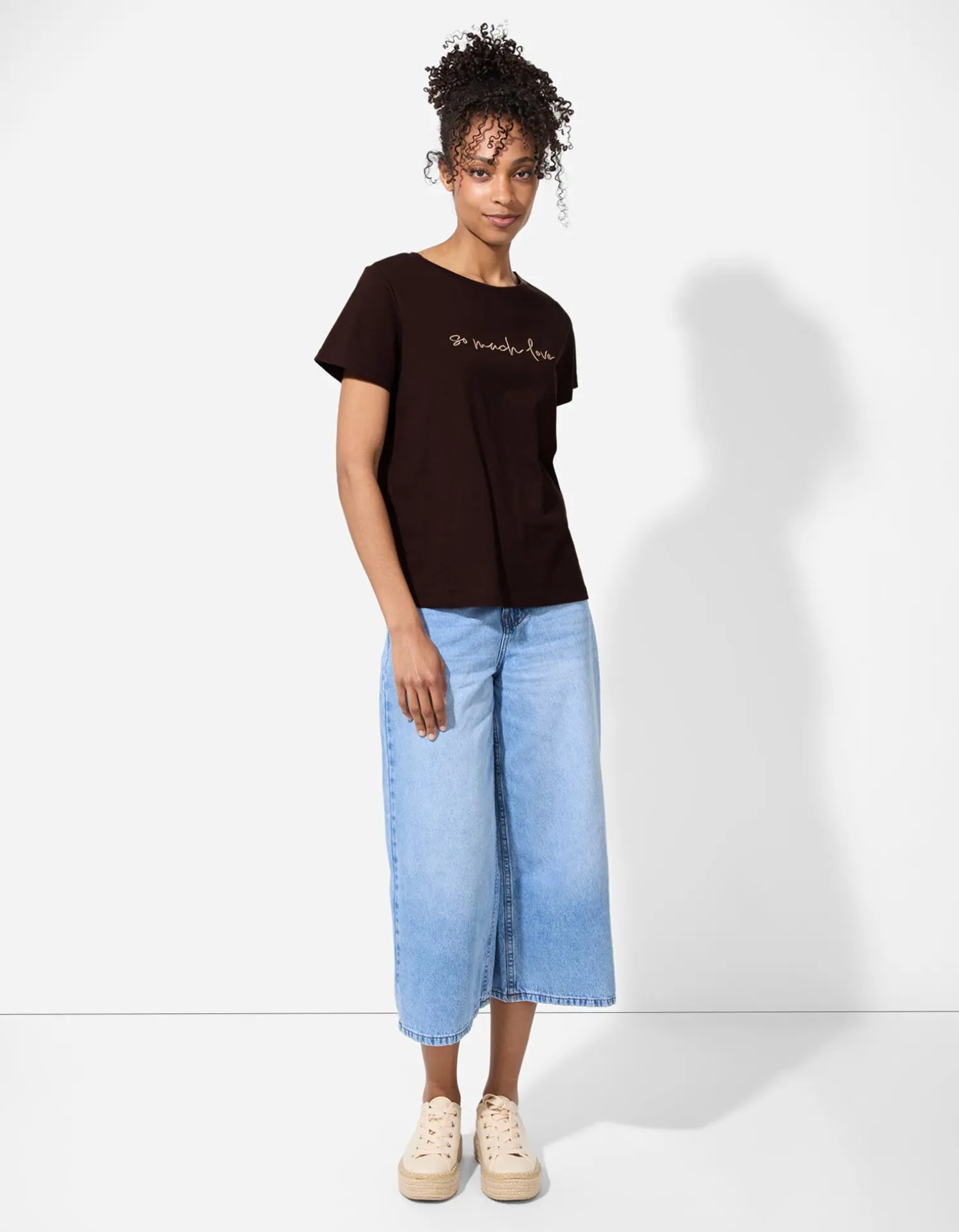 Ever Me T-shirt - Borduursels - donkerbruin Best