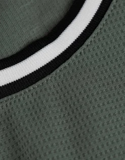 Chapter T-shirt - Mesh - donkergroen Sale